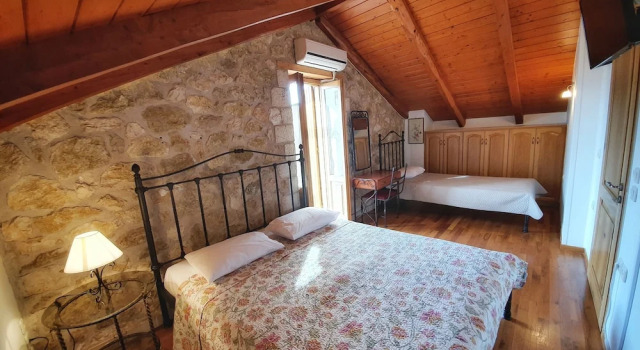 Вилла с балконом Villa Kalata