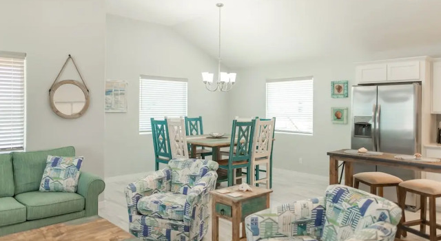 Always Beachin 4 Bedroom Home, Забронировать Дом для отпуска Коттеджи Порт-Аранзас, Коттедж