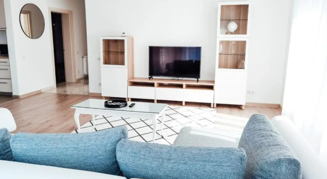 Апартаменты Silver Eden Apartments