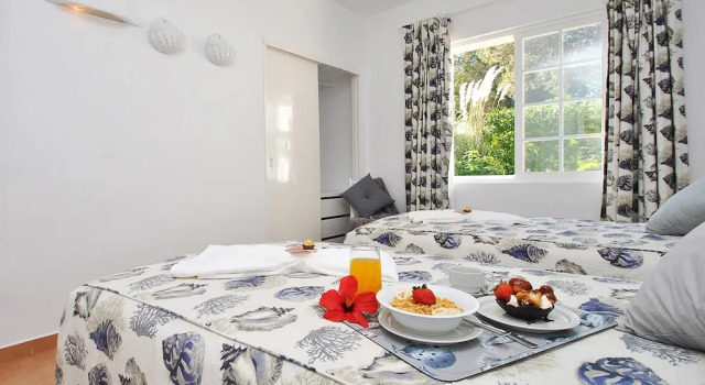 Villa AlGharif, Book Villa Sommerhuse i Branqueira, Hytte