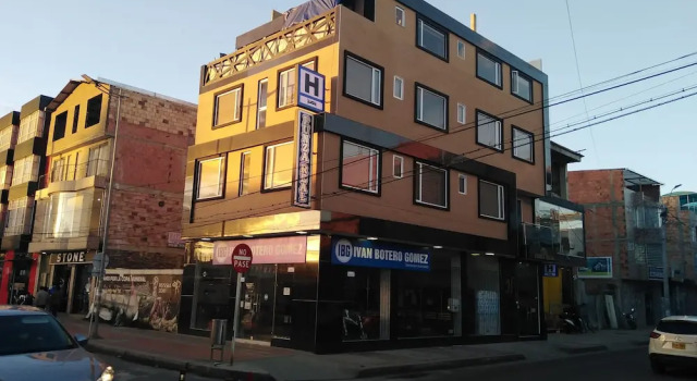 Hotel Funza Real, Book Hotel Hoteller i Funza med parkering, Parkering