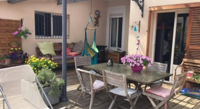 Номер Standard Chambre cosy et calme indépendante avec Salle de bains -Petit déjeuner-Terrasse- Proche du centre