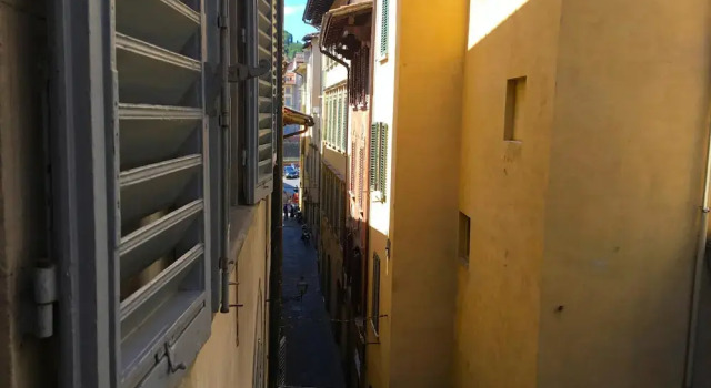 Neri 33 in Firenze With 3 Bedrooms and 2 Bathrooms, Забронировать Апартаменты/квартира Флоренция Тоскана, рядом с Площадь Кафедрального собора