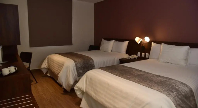 Standard Vierer Zimmer Lithio Hotel