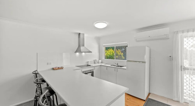 Семейный номер Standard с 2 комнатами Pottsville Beach Motel