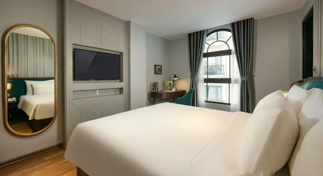 Двухместный номер Deluxe с видом на город MAY DE VILLE Lakeside Hotel