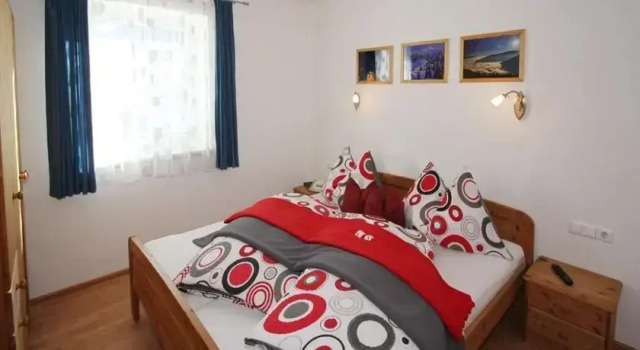Haus Lorenz, Prenota Hotel Hotel a Stiria con parcheggio, Parcheggio