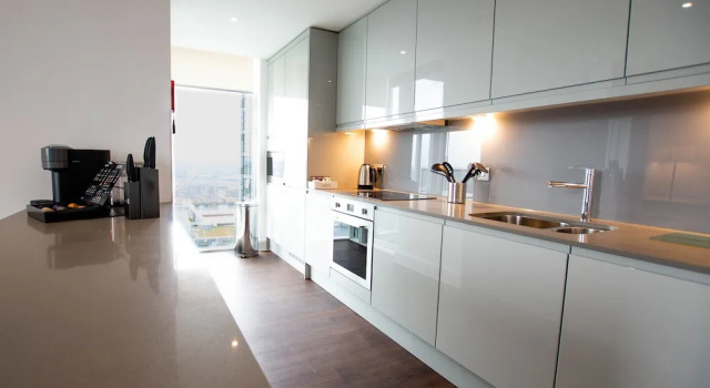 Апартаменты с 2 комнатами с балконом Charles Hope Canary Wharf South Quay