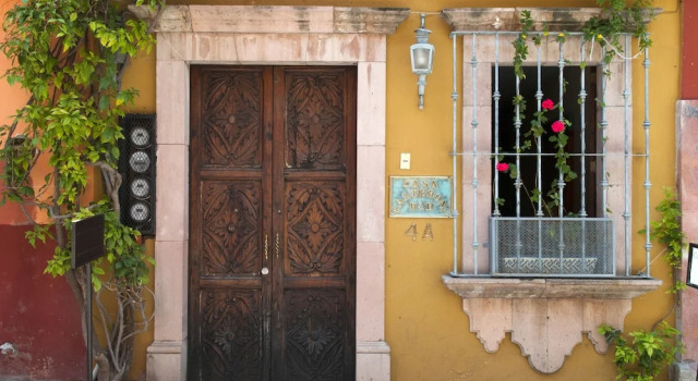 Casa Calderoni, Забронировать Отель «постель и завтрак» Сан-Мигель-де-Альенде Гуанахуато, рядом с Las Monjas Temple