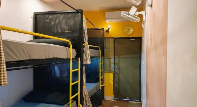 Кровать в общем номере (женский номер) The Hosteller Wayanad, Vythiri