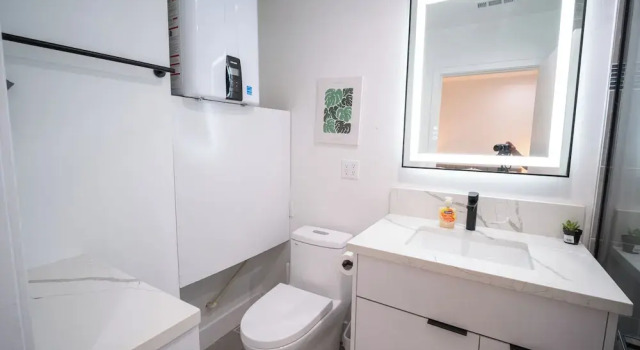 Номер Standard Stylish Private Room by Downtown LA