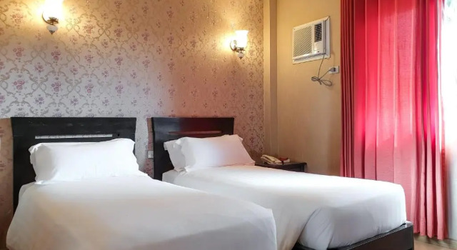 Двухместный номер Standard Hanan Hotel Tagaytay - Formerly Tagaytay Wingate Manor