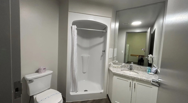 Номер Standard Residence & Conference Centre - Brampton