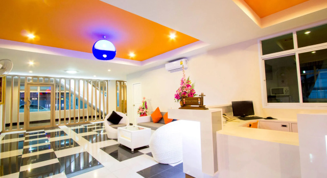 The Room, Varaa Hotelli Hotellit North-Eastern Thailand pysäköinnillä, Pysäköinti
