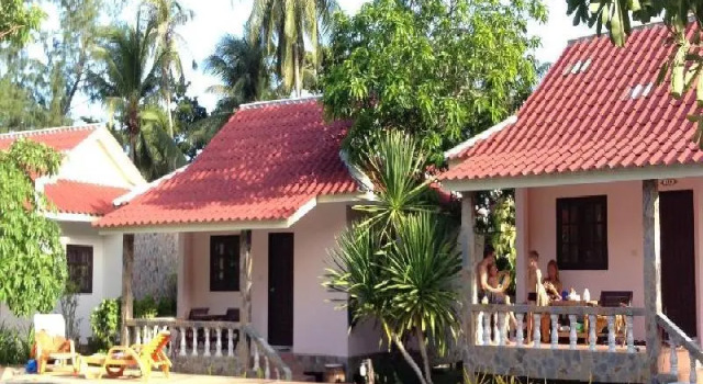 Двухместный номер Standard с балконом и с красивым видом из окна Phuwadee Resort