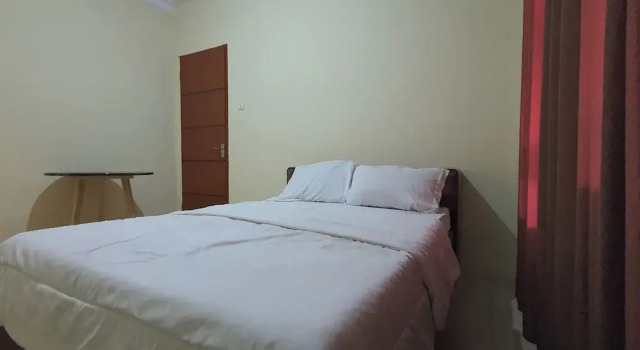Номер Standard Hotel O Kost Reski 1 Near Pasar Rakyat Limbung