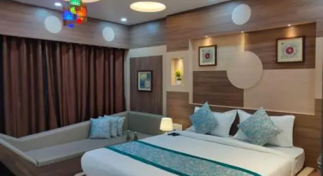 HOTEL CENTRAL SQUARE "A Couple Friendly Hotel", Prenota Hotel Muzaffarpur Bihar