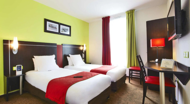 Двухместный номер Standard Enzo Hotels Metz Sud Augny by Kyriad Direct