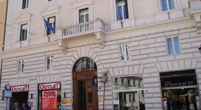 Glam Luxury Rome
