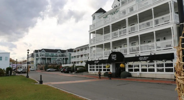 Номер Deluxe Union Bluff Hotel & Meeting House