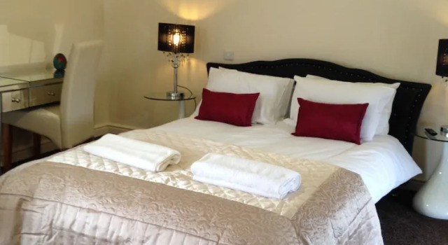 Семейный люкс Hills Farm Stays