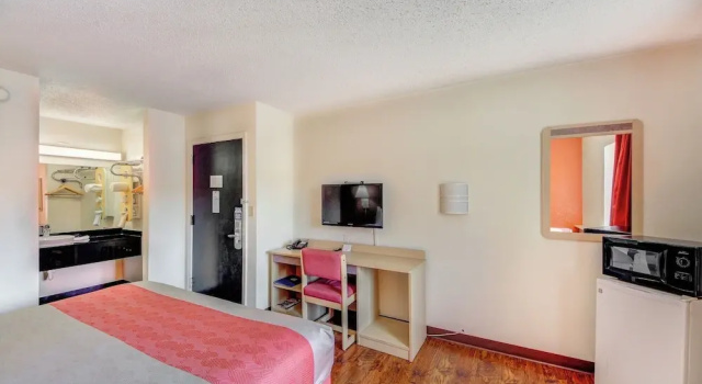 Двухместный номер Standard Motel 6-Wichita, KS