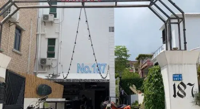 Shen Zhen No187 Hostel, Rezerwuj Hostel Hotele w Shenzhen z parkingiem, Parking