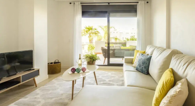 Sunset Golf Groundfloor Shared Pool, Забронировать Апартаменты/квартира Апартаменты Эстепона, Апартаменты/квартира