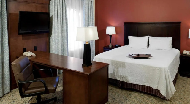 Двухместный люкс Hampton Inn & Suites Texarkana