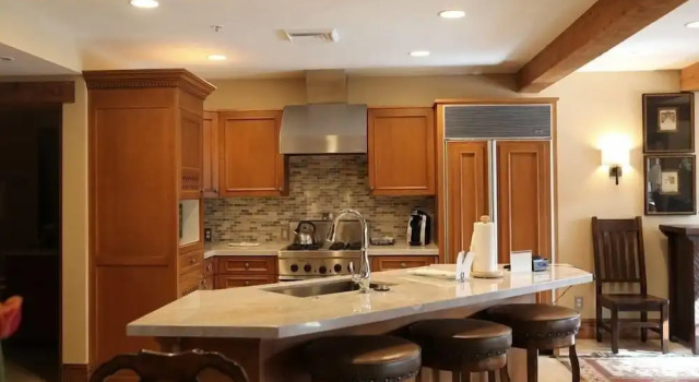 Deluxe Studio Hotel Room by RedAwning, Varaa Hotelli Deer Valley 