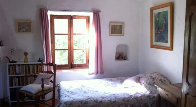 Charming Little House with Pool, Забронировать Отель Антркасто Green Provence