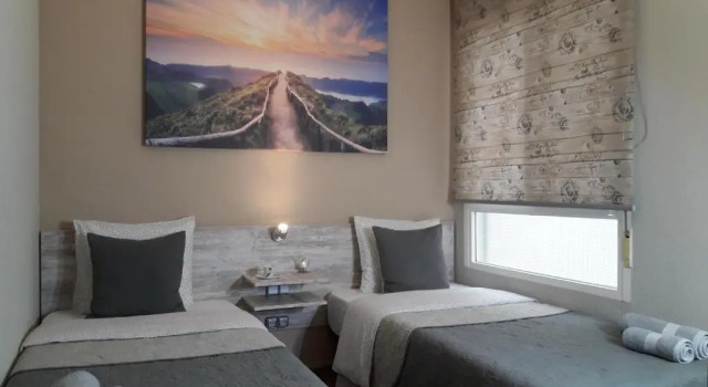 Casa Llorca Big Apt 3 Bedroom Garage AC WiFi, Забронировать Отель Отели Аликанте с парковкой, рядом с Arniches Theater, Парковка