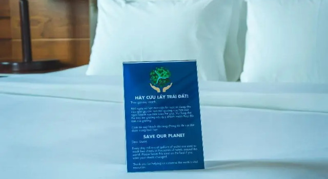 Номер Standard Park View Saigon Hotel