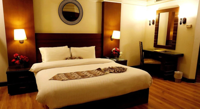 Deluxe Zimmer Magnum Inn Hotel