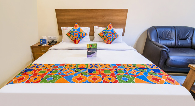 FabHotel Jansi Deluxe - Nr Gandhipuram Bus stand, Забронировать Отель Отели штата Тамилнада 3 звезды, 3*