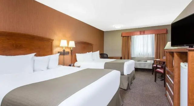 Двухместный номер Deluxe с красивым видом из окна Canmore Inn & Suites