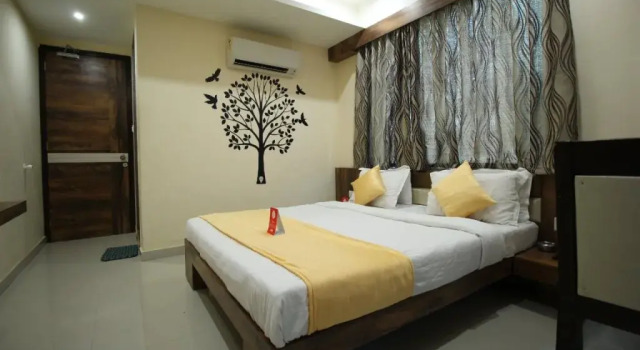 OYO 5330 Hotel Green Apple, Book Hotel Gandhinagar Gujarat