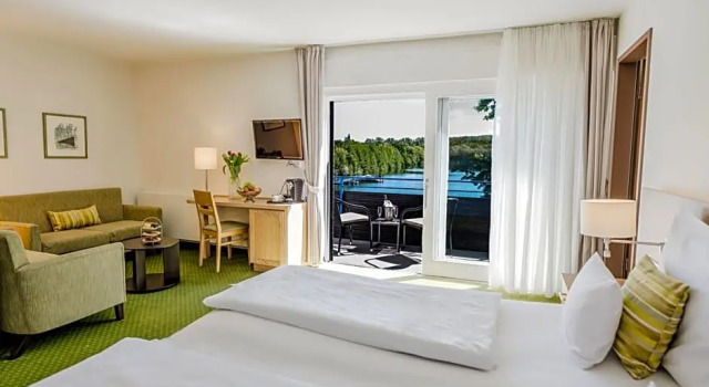 Номер Standard с балконом и с видом на озеро Best Western Premier Seehotel Krautkrämer