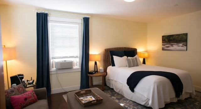 The Roadhouse Inn, Prenota Affittacamere Fall City Washington