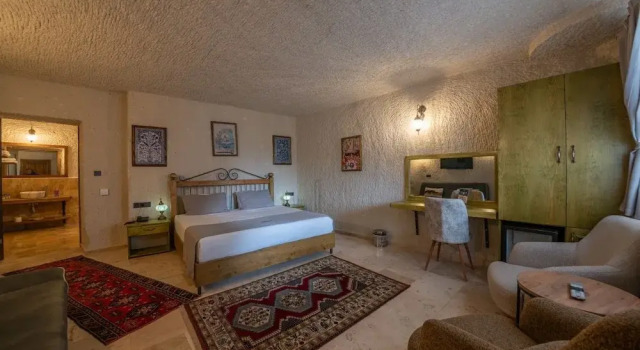 Номер Deluxe Majestic Cave House