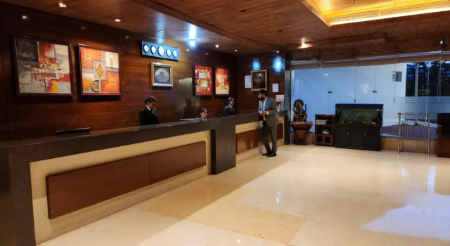Hotel Royal Ark - Kasauli, Забронировать Отель Отели штата Химачал-Прадеш с завтраком, Завтраки