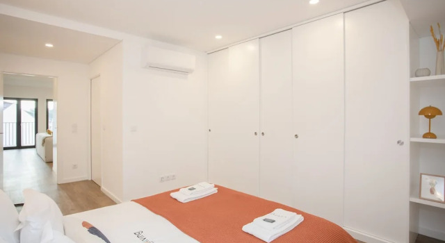 Апартаменты Liiiving - Cooper Residence Apartment