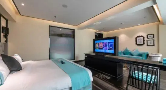 Люкс Deluxe Xana Hotelle Hotel (Shenyangbei Railway Station Qishan Road Subway Station)