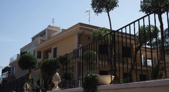 Viaggio in Sicilia B&B, Забронировать Отель «постель и завтрак» Гравина-ди-Катания Этна, рядом с Centro Commerciale Katane