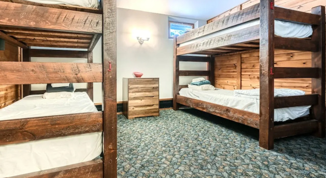Seng i sovesal A-Lodge Boulder