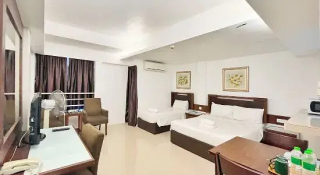 Люкс Deluxe Nik Adik Khalifa Suites Apartment