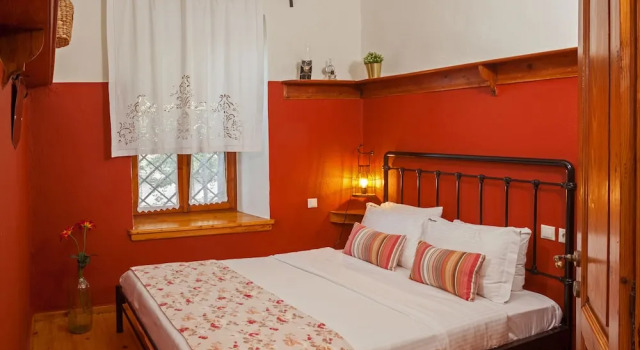 Villa Evridiki by Pelion Esties, Book Villa  