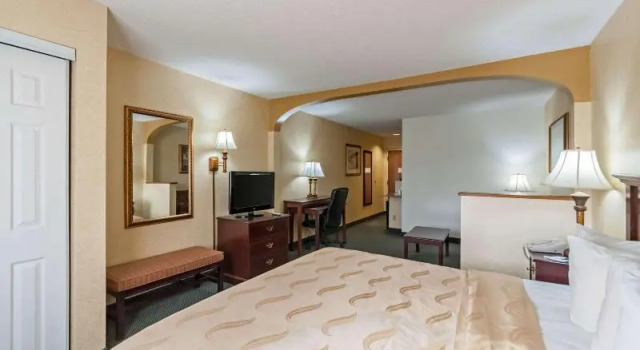 Номер Standard Red Roof Inn & Suites Chestertown