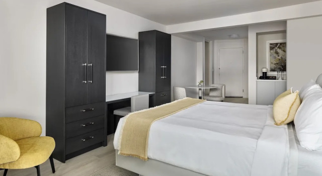 Номер Standard Hotel AKA Washington Circle