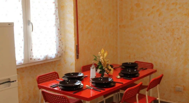 Lucky Domus San Giovanni, Забронировать Отель Аппио-Латино Рим, рядом с Ослиные ворота